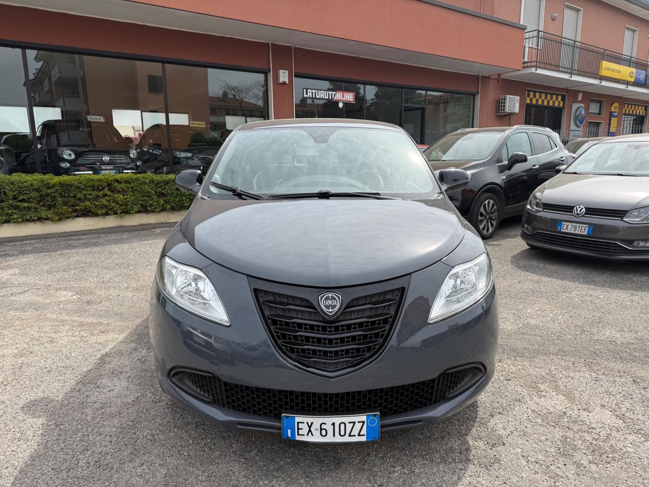 Lancia Ypsilon 1.2 69 CV 5 porte Elefantino