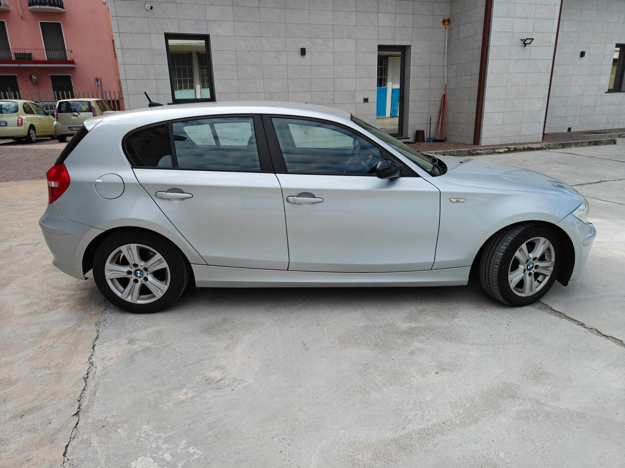 Bmw 116i uniproprietario