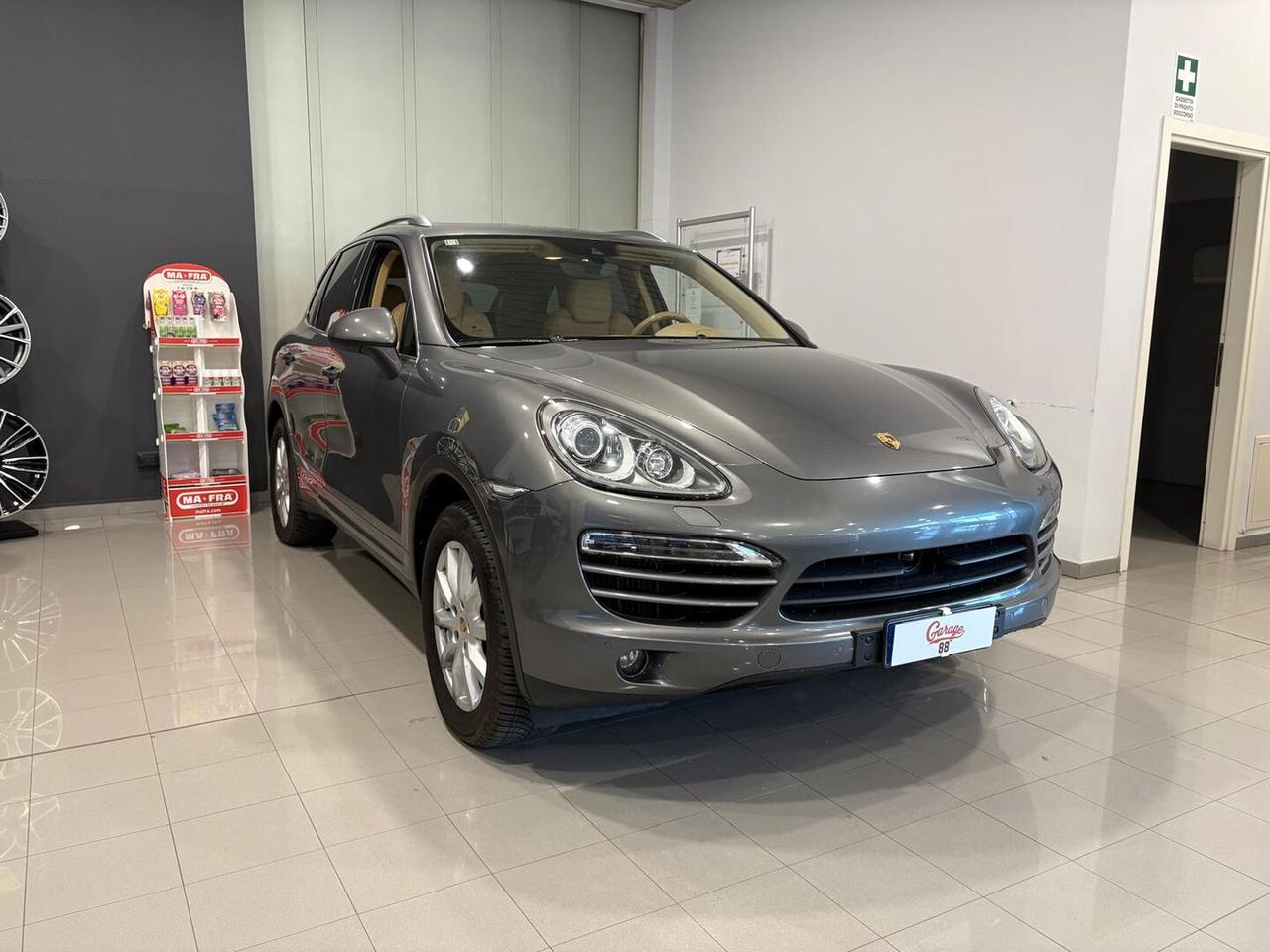 Porsche Cayenne 3.0 V6 tdi 245cv tiptronic