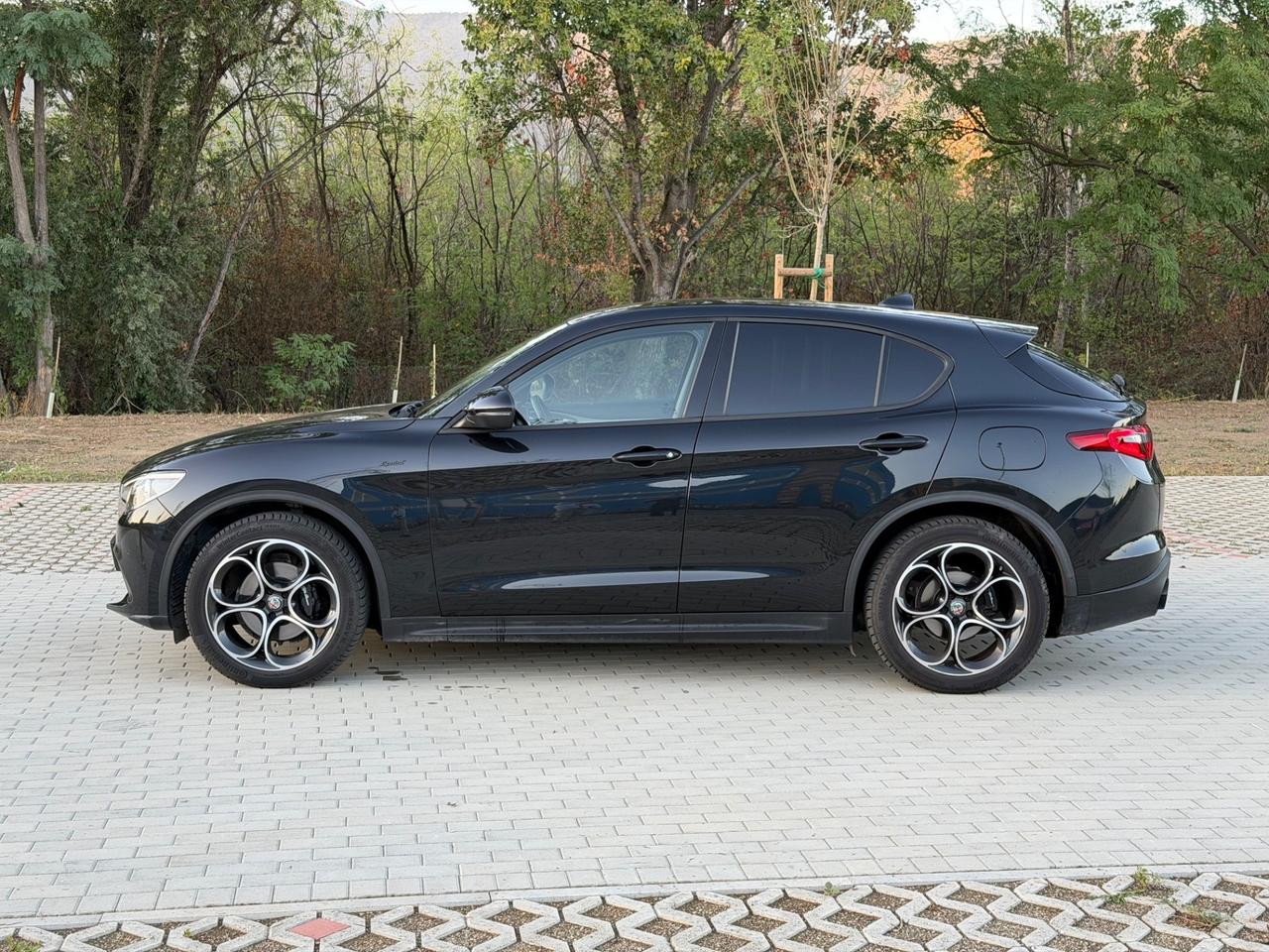 Alfa Romeo Stelvio 2.2 Turbodiesel, Unipro, Sprint, solo autostrada,cinghia fatta,tagliandi documentati.