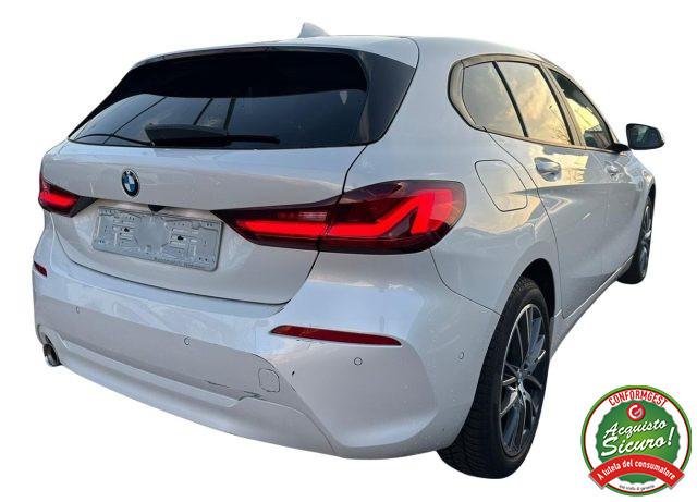 BMW 118 i 5p. Advantage Automatica Led