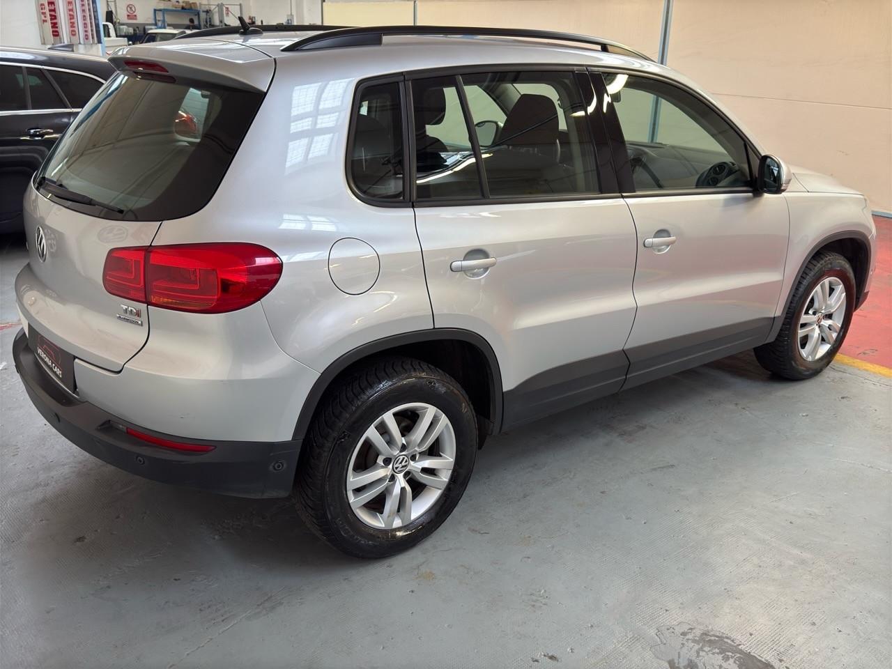Volkswagen Tiguan 2.0 TDI 110CV BUSINESS SPORT E STYLE BLUEMOTION TECH.