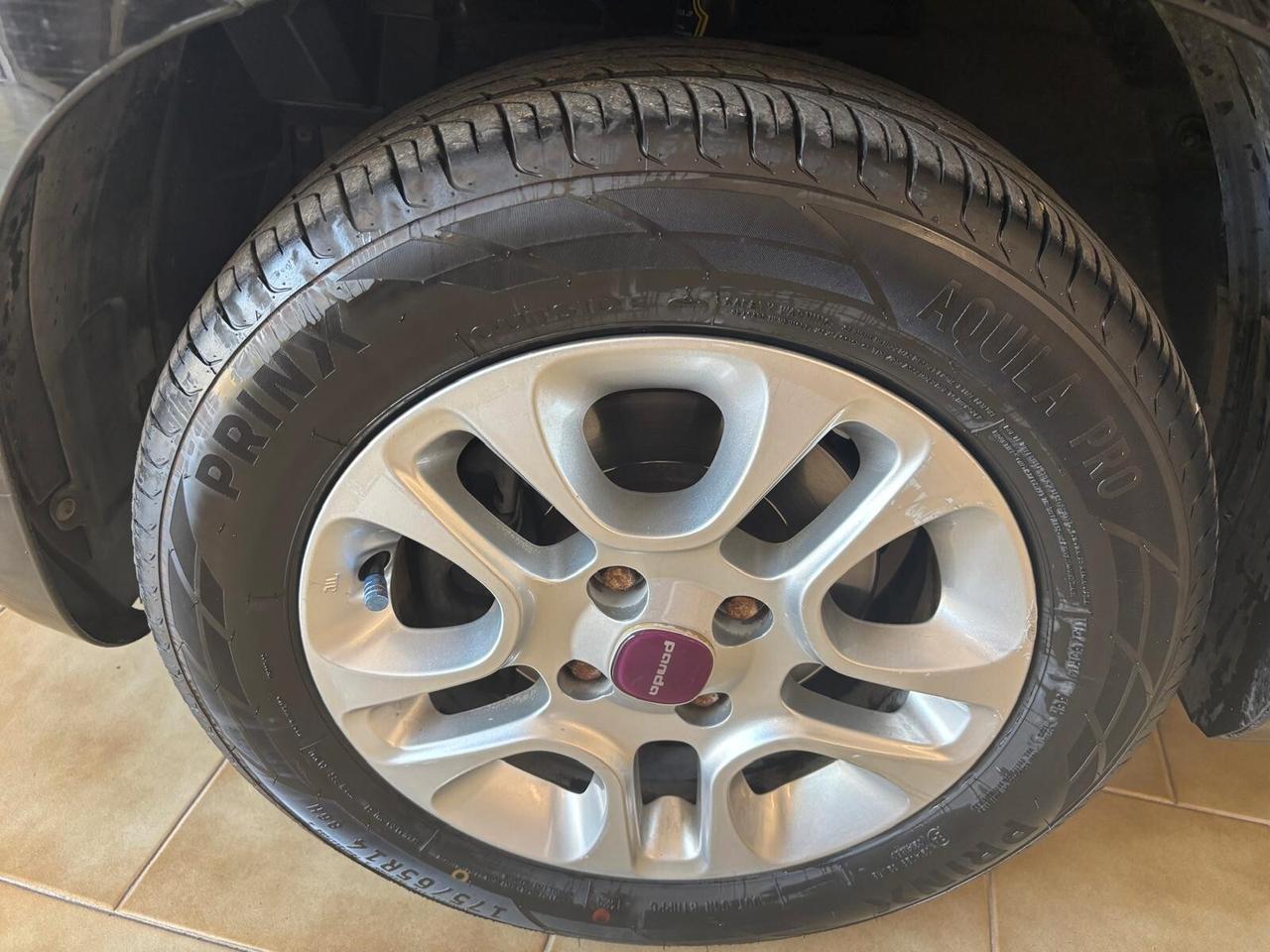 FIAT PANDA ANNO 2012 BZ GPL ADATTA NEOPATENTATI KM 130 MILA
