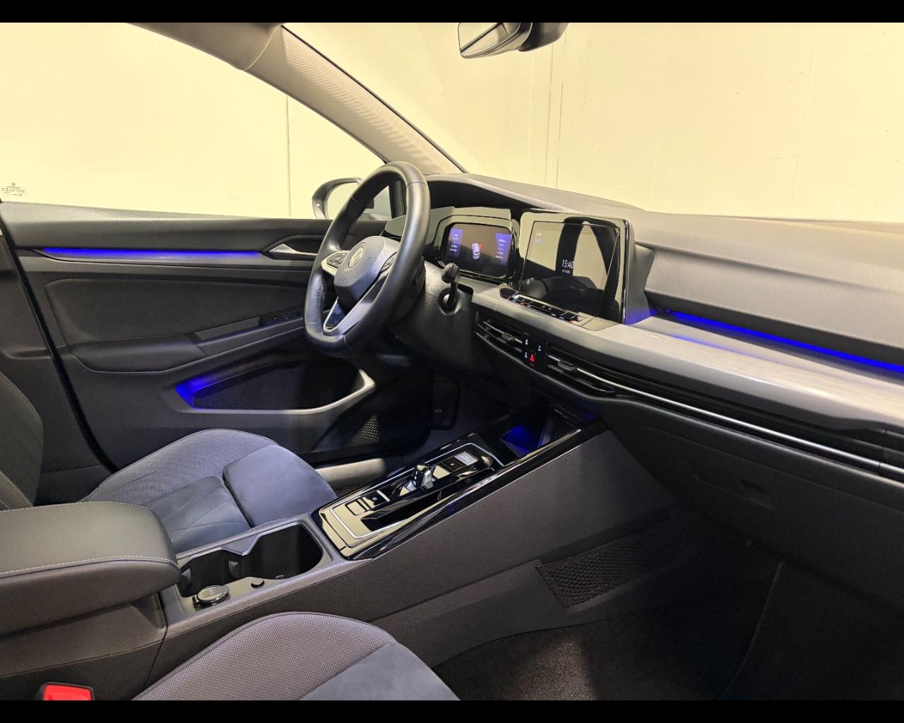 VOLKSWAGEN GOLF 2.0 TDI DSG STYLE