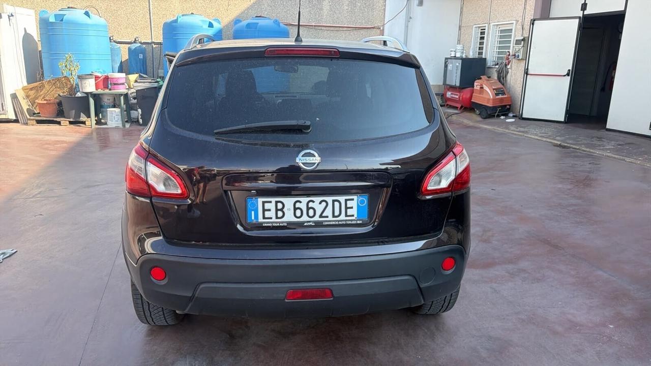 Nissan Qashqai 2.0 dCi DPF 4WD Tekna MOTORE FUSO