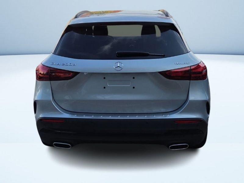 Mercedes-Benz GLA 200d Automatic 4Matic AMG Line Advanced Plus