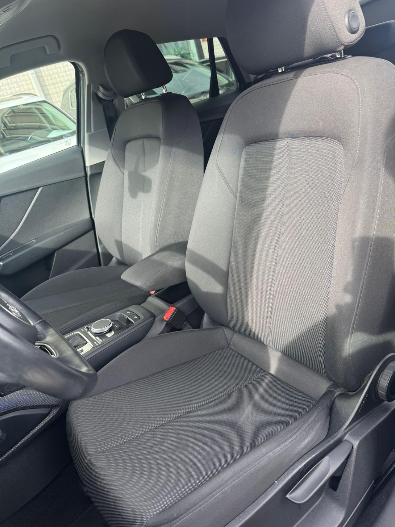 Audi Q2 30 TDI S tronic line Edition