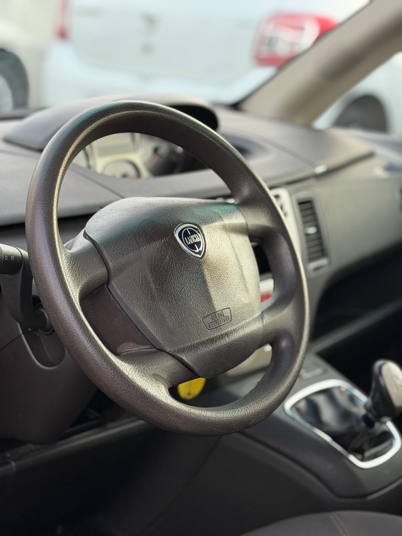 Lancia MUSA 1.4 GPL 2011 NEOPATENTATI