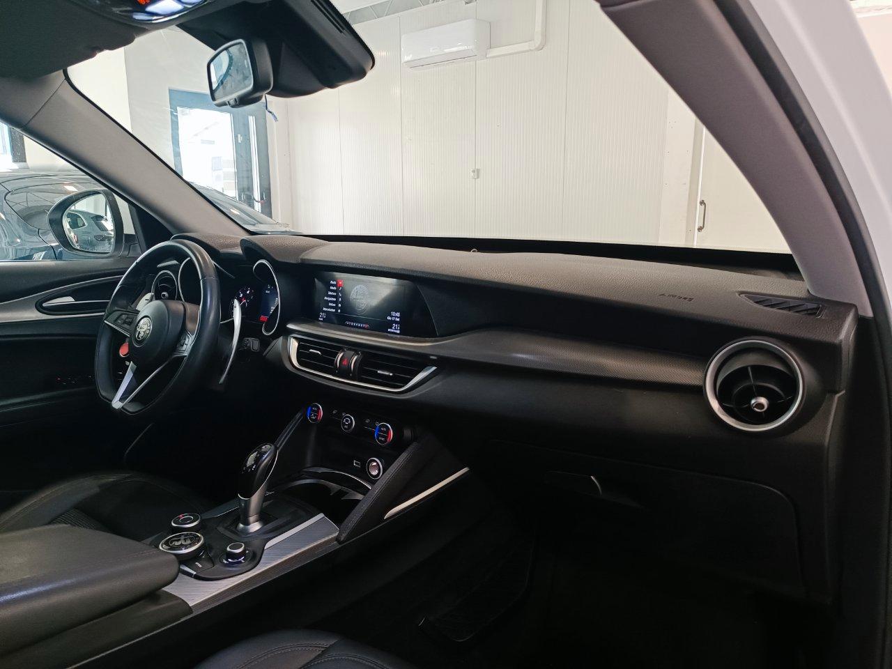 ALFA ROMEO STELVIO 2.2 t Q4 210cv