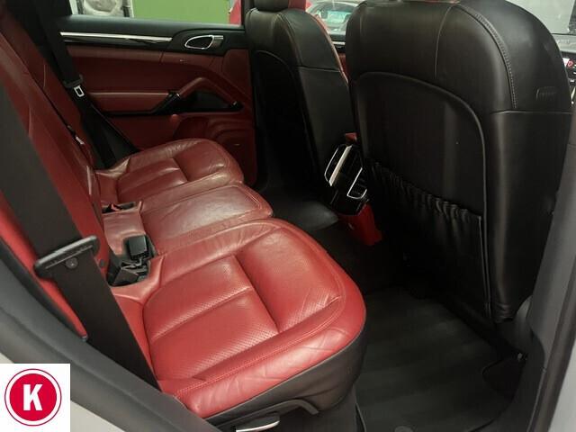 Porsche Cayenne 3.0 Diesel Platinum Edition