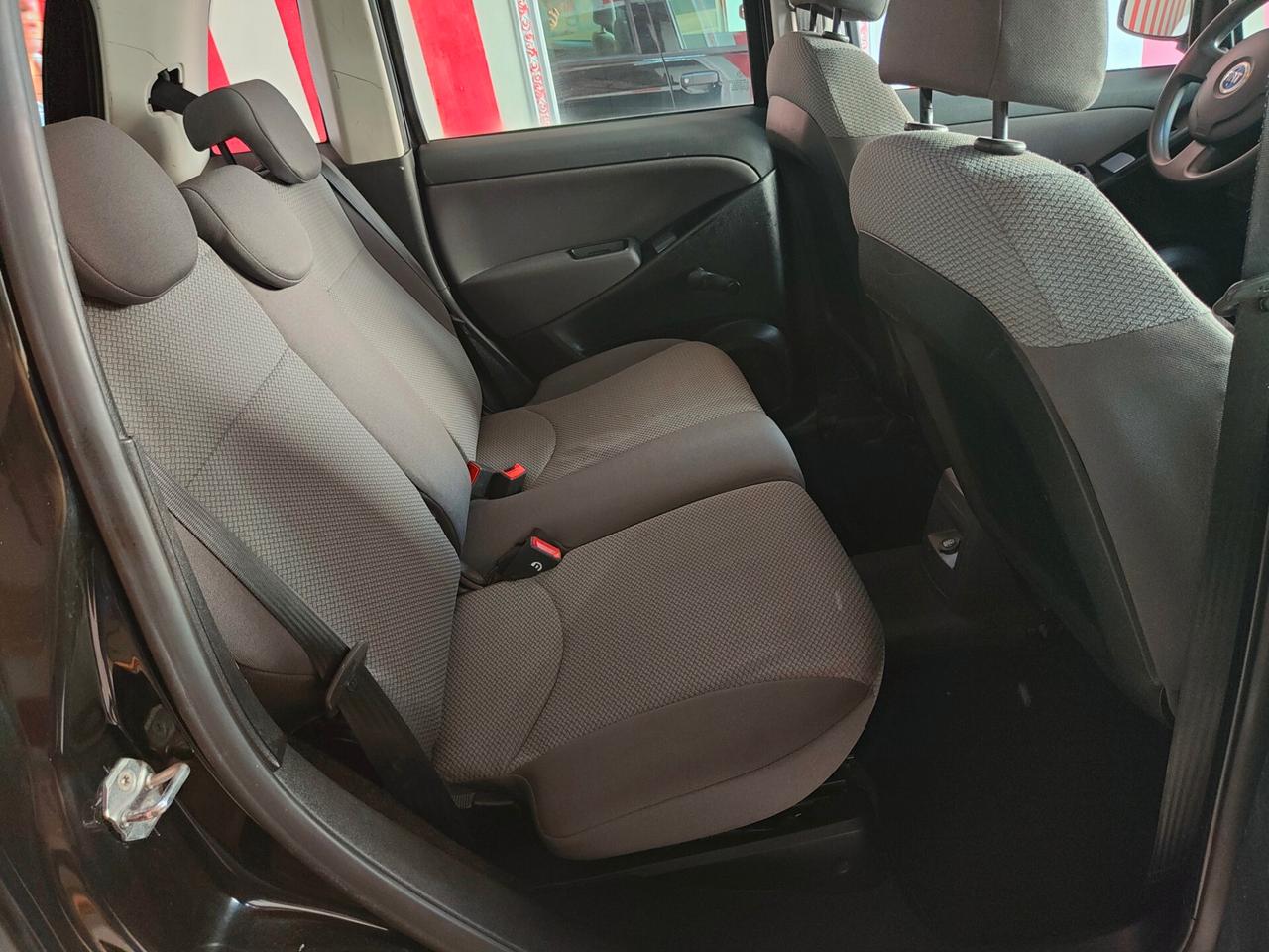 LANCIA YPSILON 1.3 MJT 75 CV - 2009