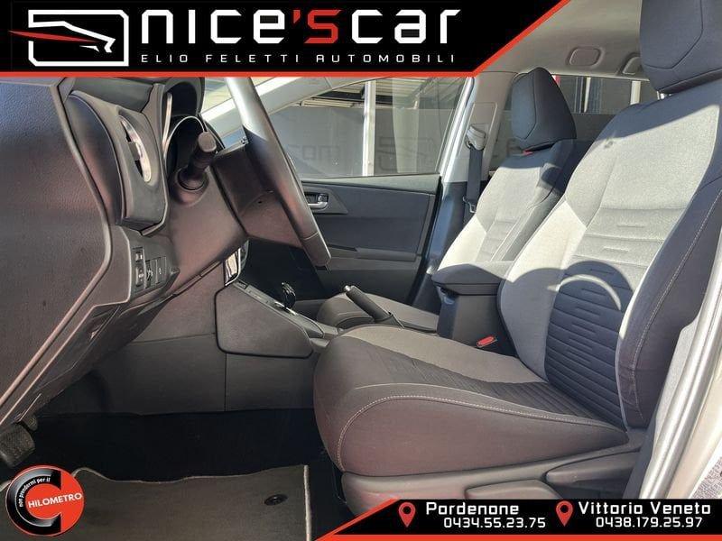 Toyota Auris Touring Sports 1.8 Hybrid Active