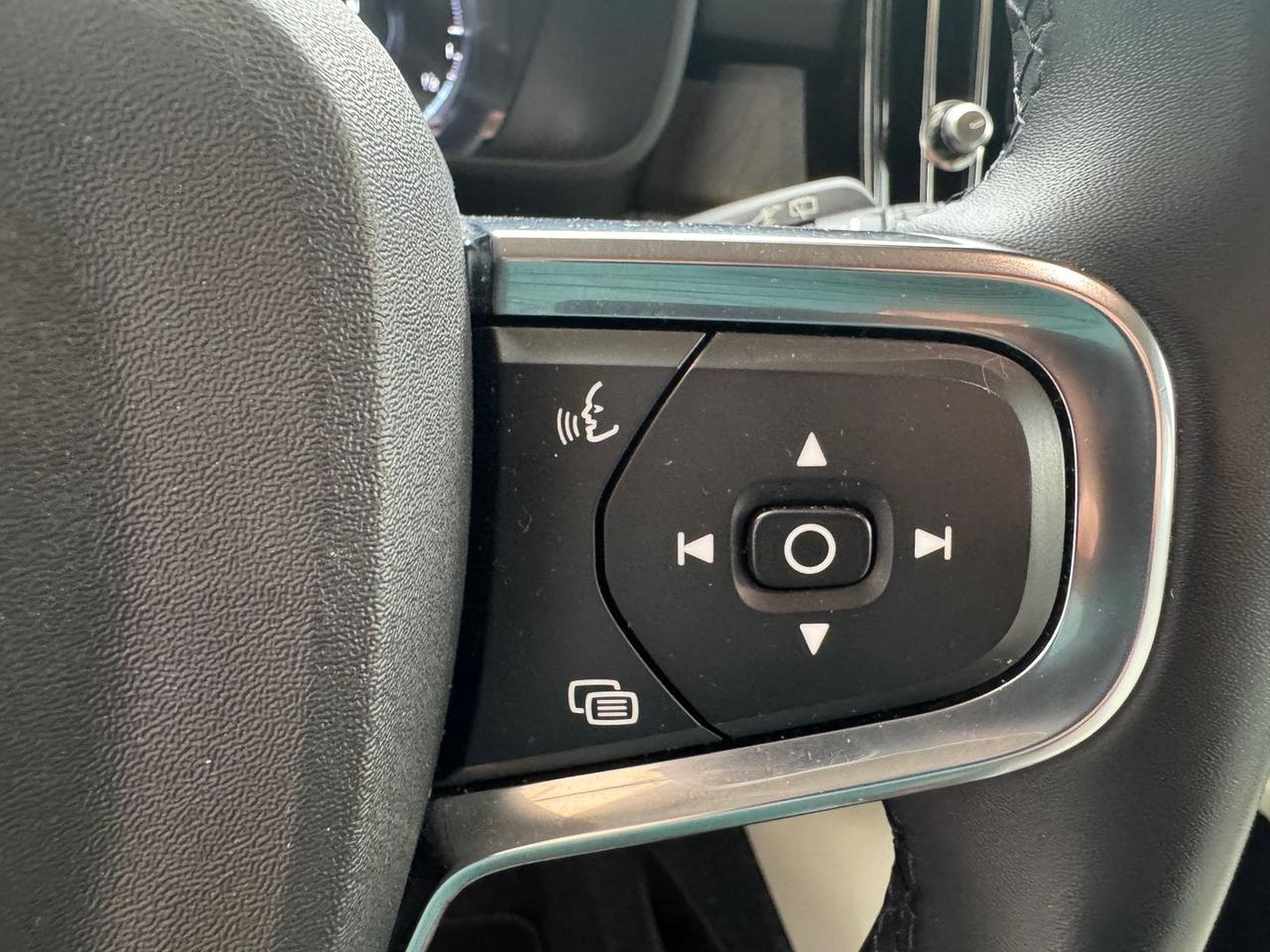 Volvo XC40 Ultimate Bright T5 Recharge PHE #11953