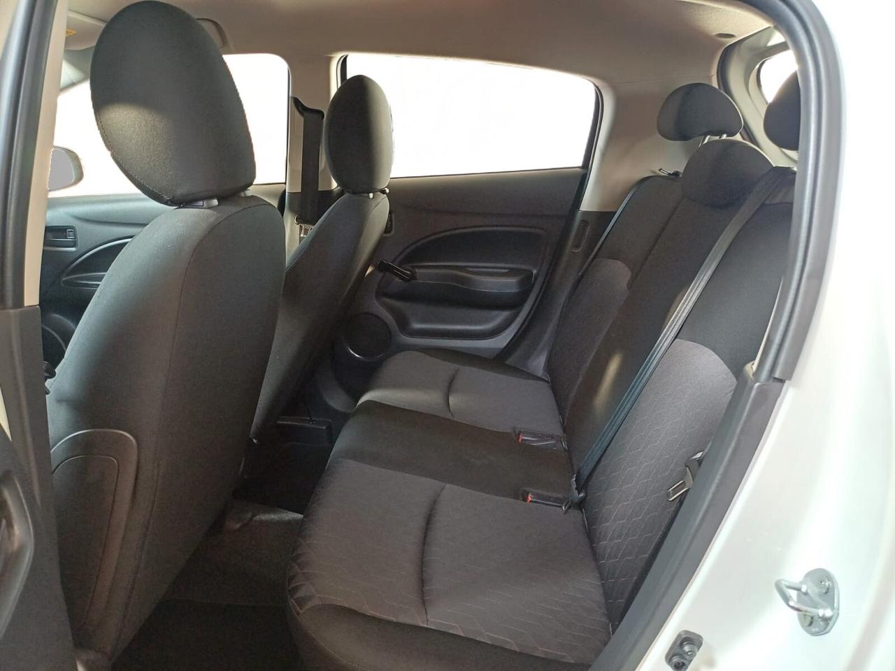 Mitsubishi Space Star 1.2 Invite SDA | da €171,50 al mese