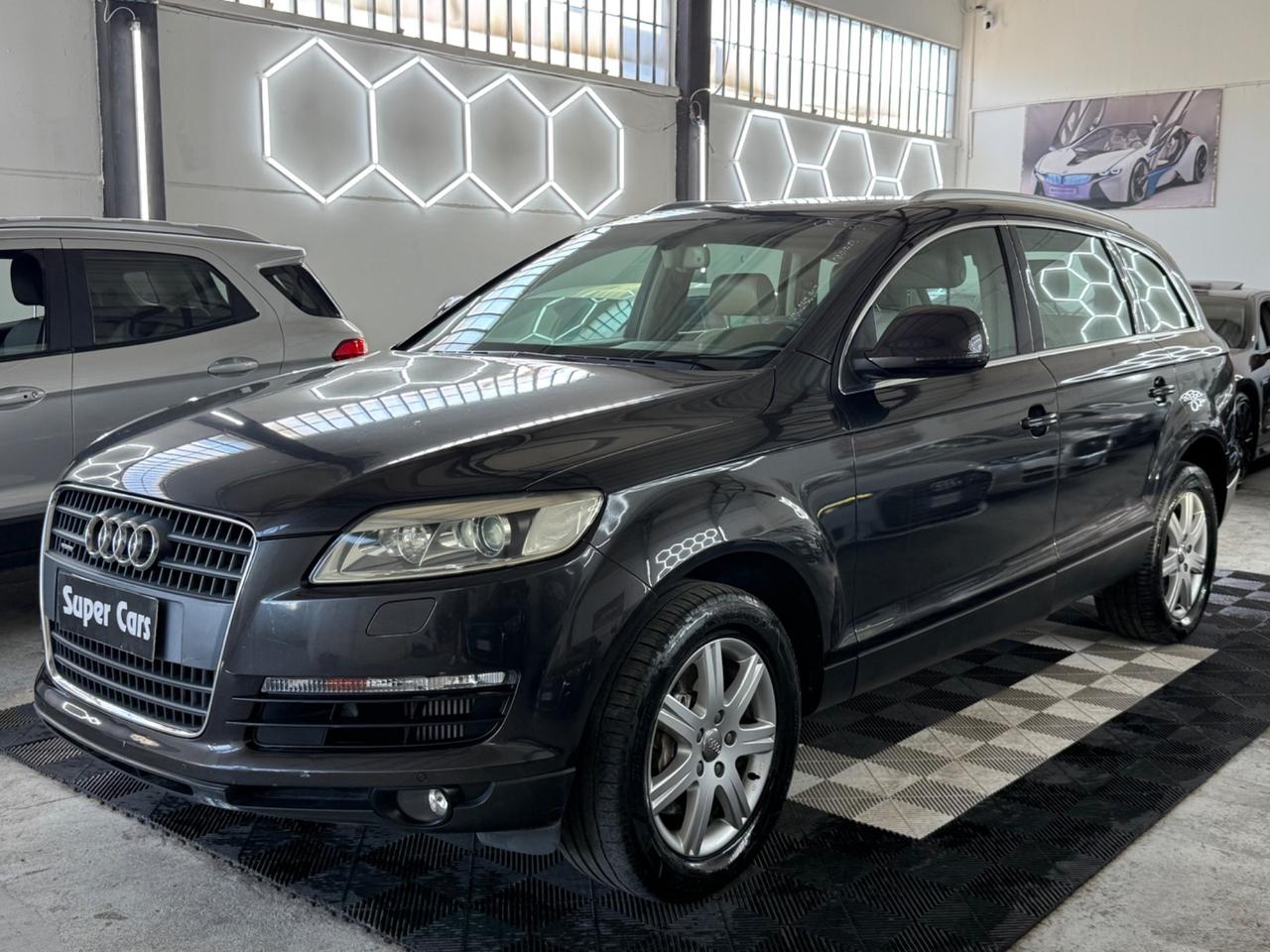 Audi Q7 3.0 V6 TDI 240 CV quattro tiptronic Advanced Plus