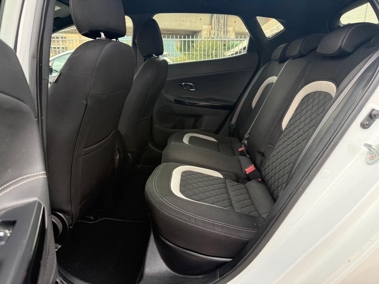 CEE'D GT-LINE AUTOMATICA 1.6 DIESEL 136CV 2016 174.500KM