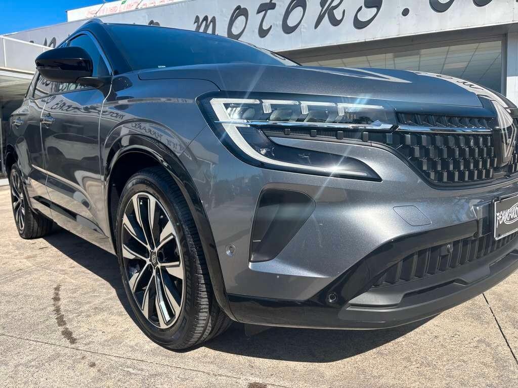 Renault Austral Full Hybrid E-Tech series 200 CV 2023/ KM 52.000 Tua a solo 259 Euro al mese