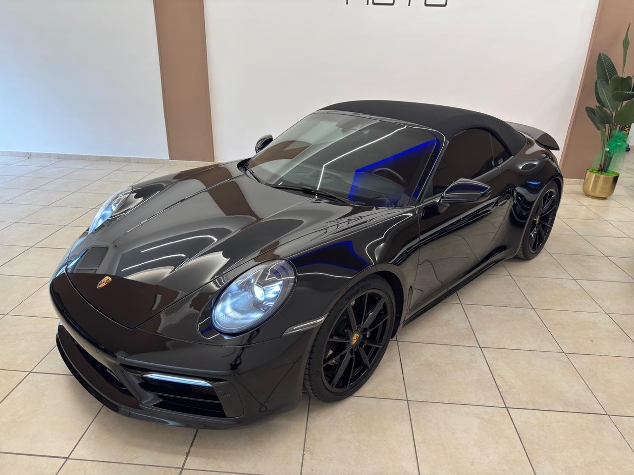 Porsche 911 Carrera 4S Cabriolet