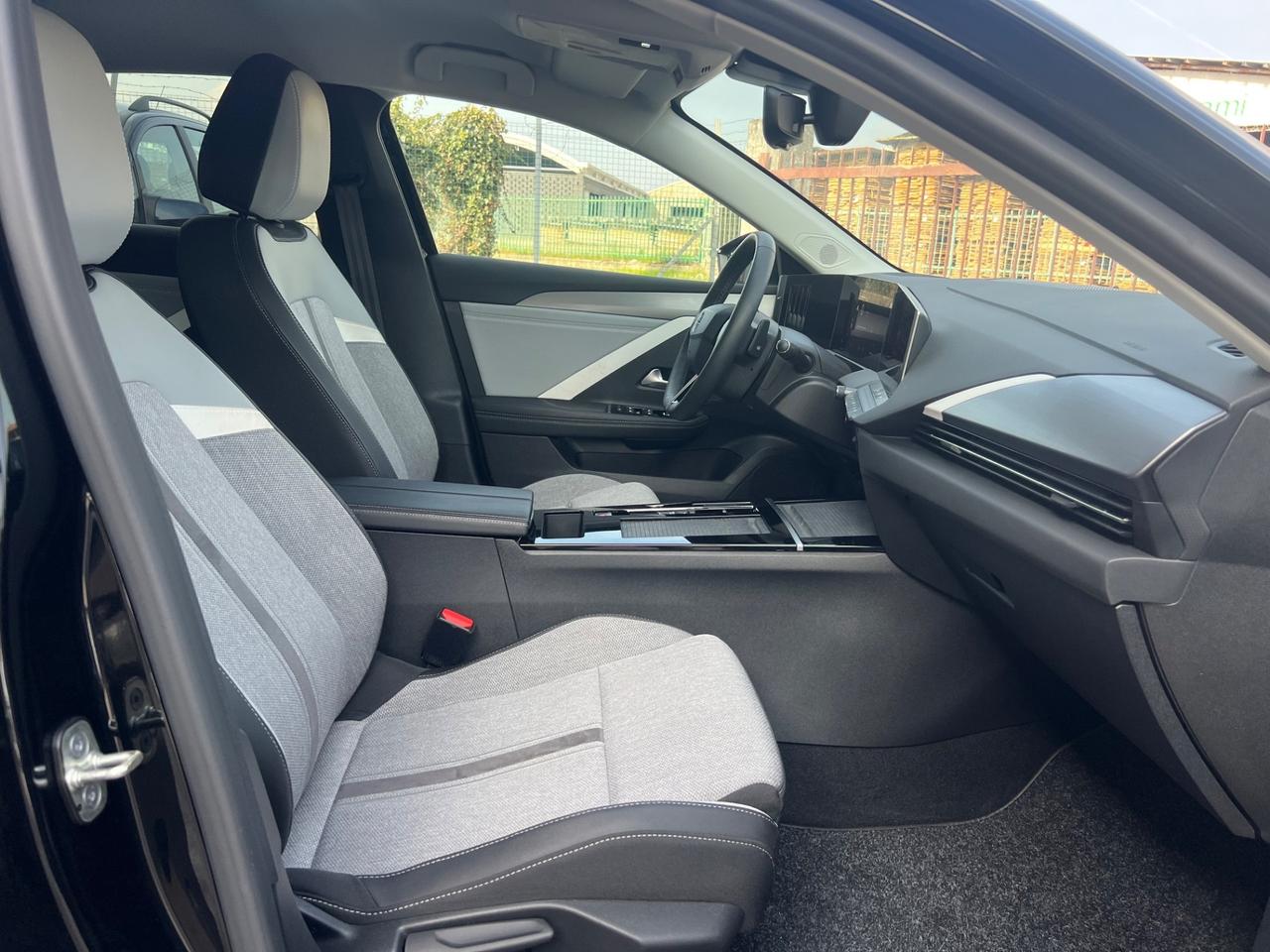 Opel Astra 1.6 Plug-in Hybrid 150 CV Elegance FINANZIABILE