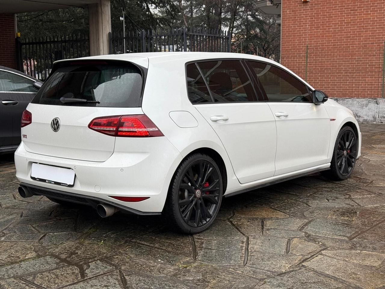 Volkswagen Golf GTI Golf GTI 2.0 TSI DSG 5p. BlueMotion Technology