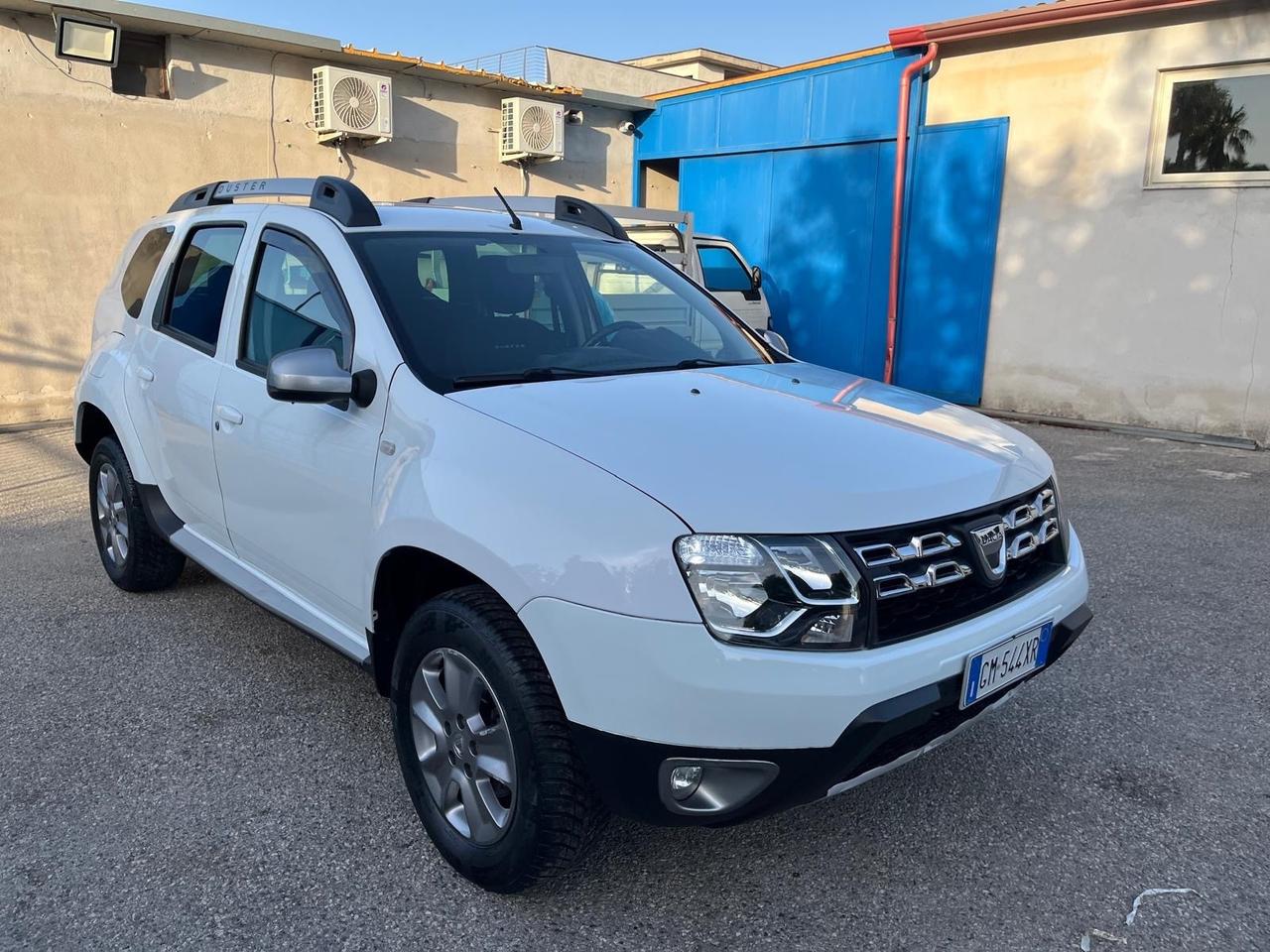 Dacia duster-1.5 dci-full- 12/2013