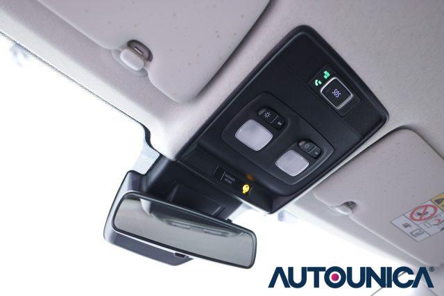RENAULT Clio SCE 65 CV 5 PORTE EVOLUTION FARI LED NEOPATENTATI