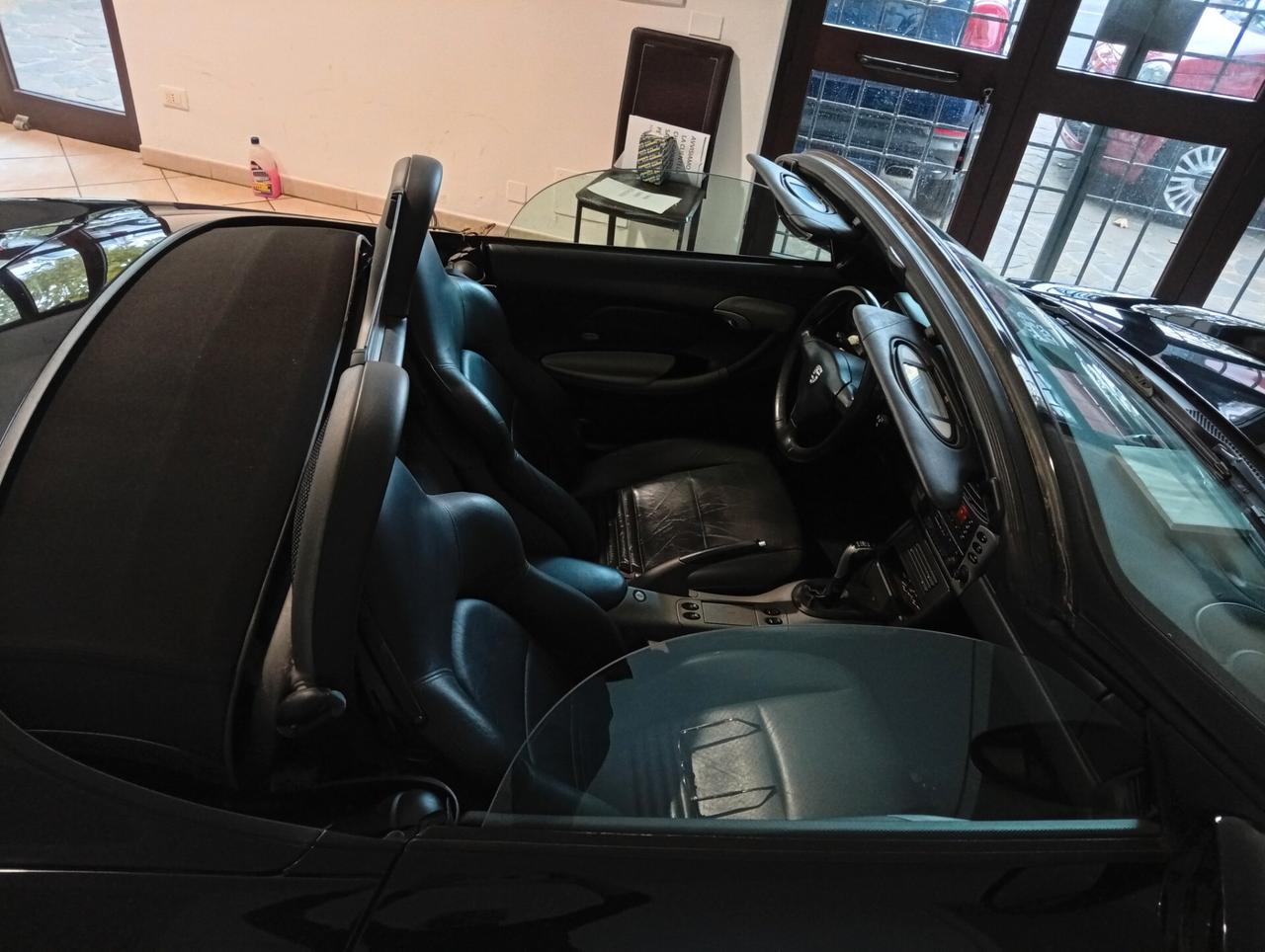 Porsche Boxster 2.7i 24V cat