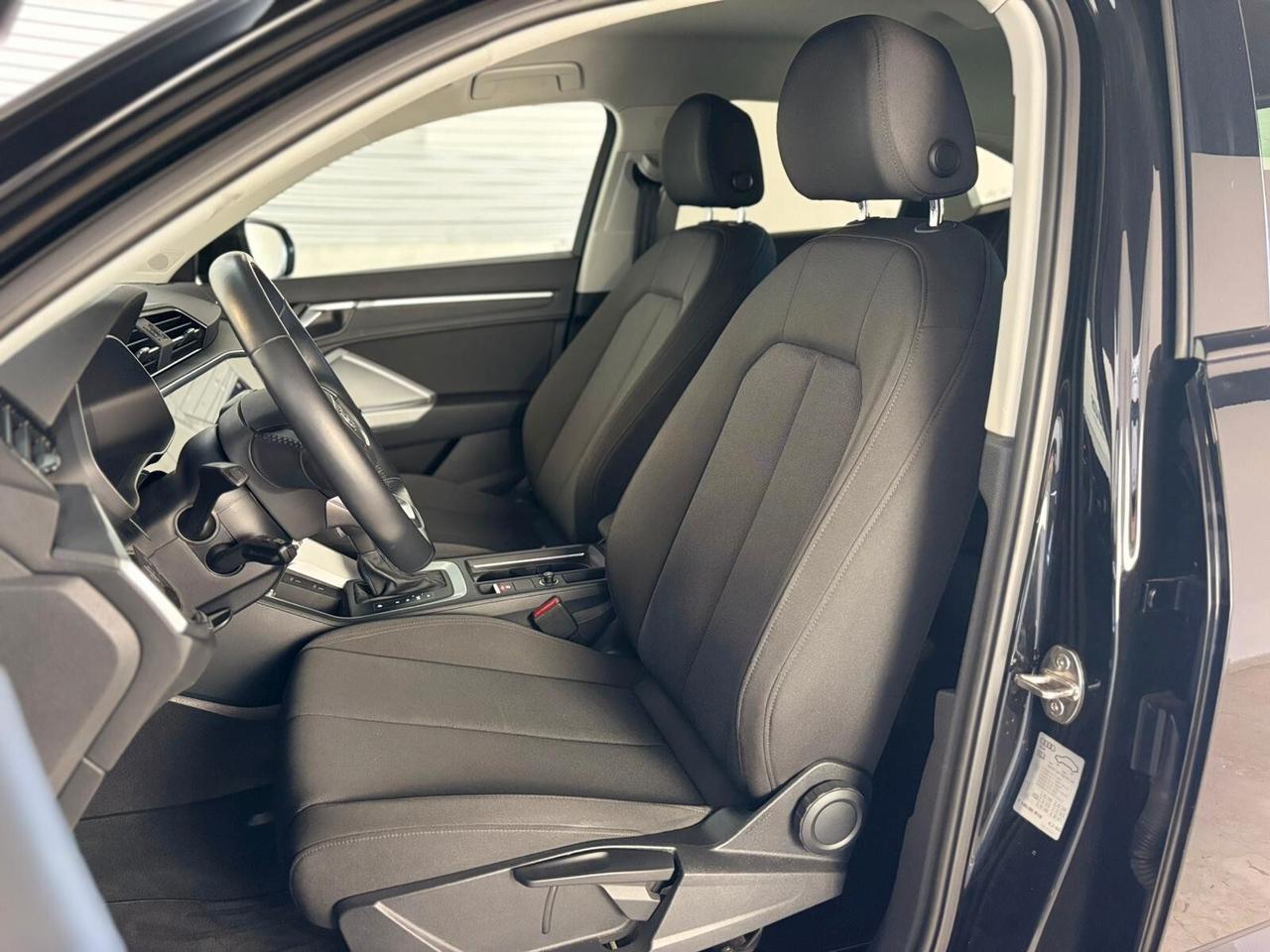 Audi Q3 SPB 35 TDI S tronic TOTAL BLACK LED