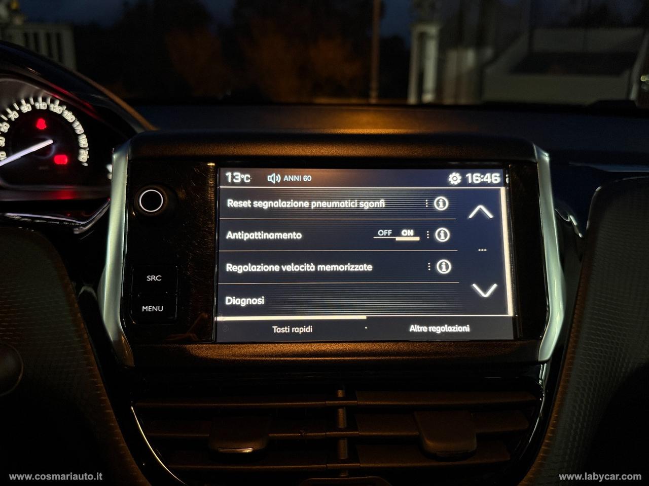 PEUGEOT 2008 BlueHDi 100 S&S Allure