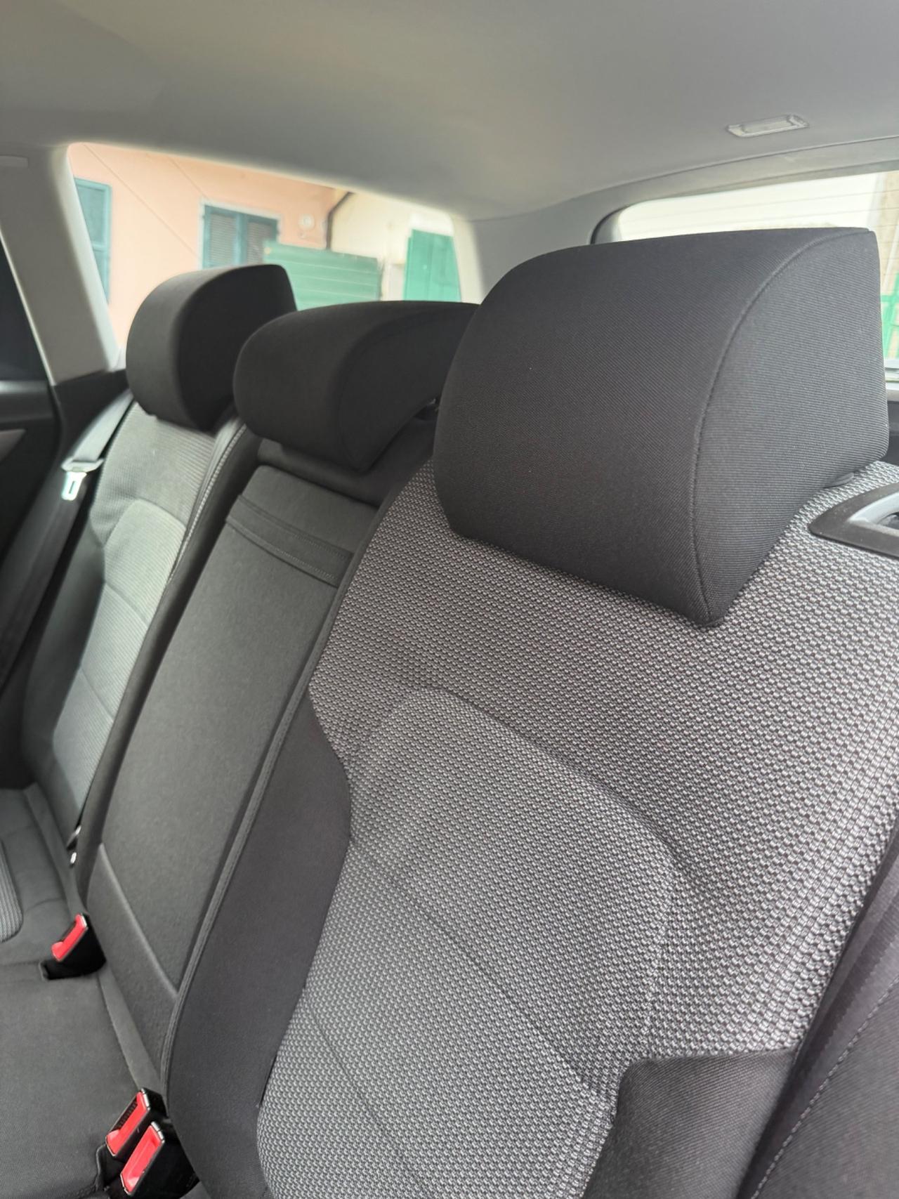 Volkswagen PASSAT VARIANT 1.6 TDI KMCERT GARANZ UNICOPR