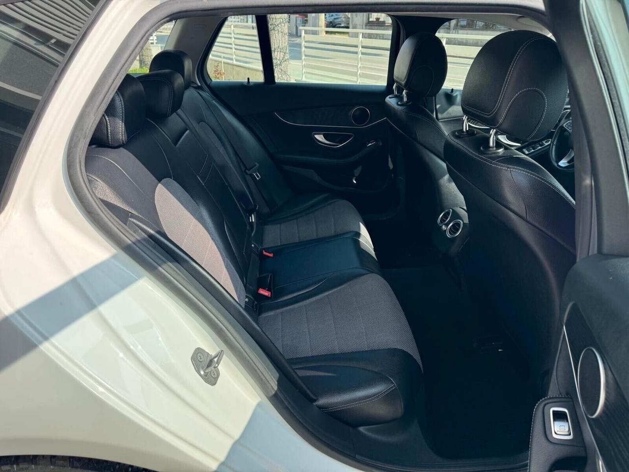 MERCEDES C 220 D S.W. AUTO SPORT