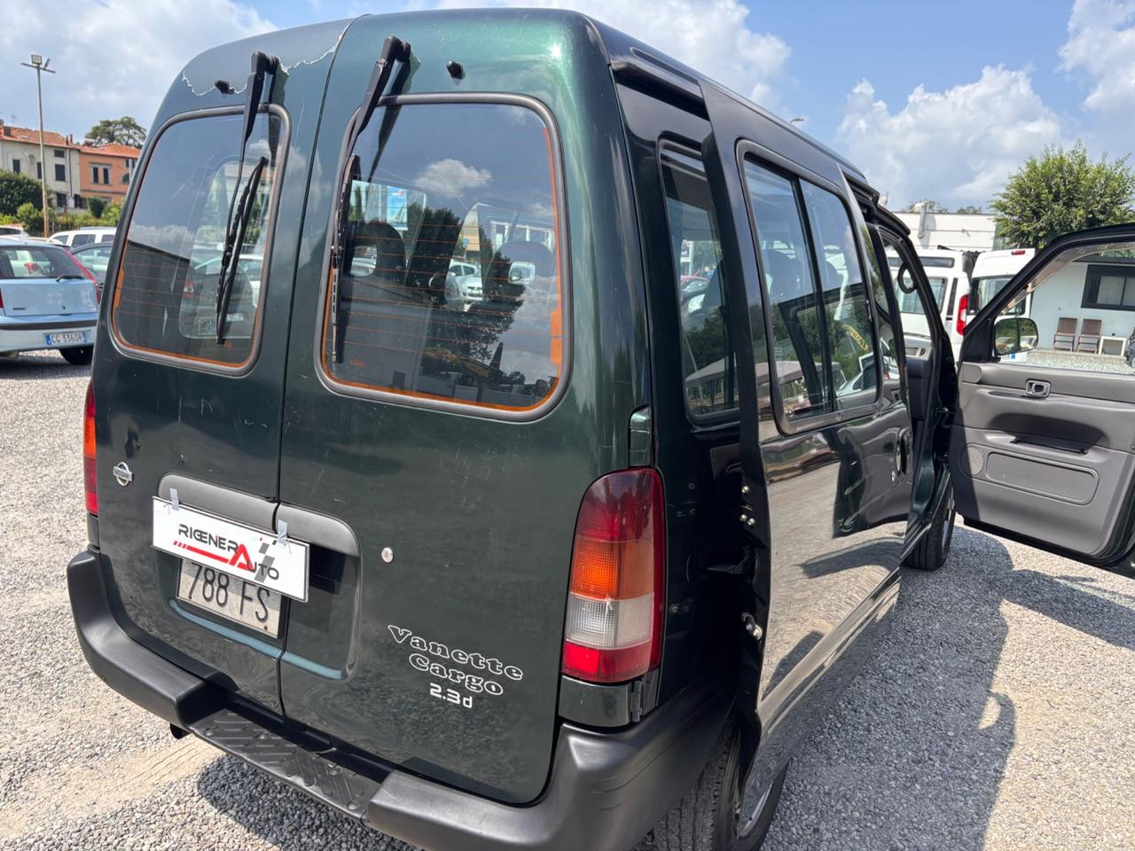 Nissan Vanette 2.3 diesel aspirato 8 posti