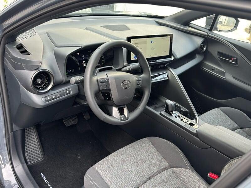 Toyota C-HR C-HR 2.0 hev Trend fwd e-cvt