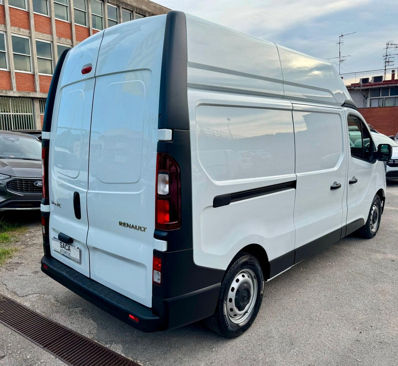 Renault Trafic bluedci 170cv L2 -2023