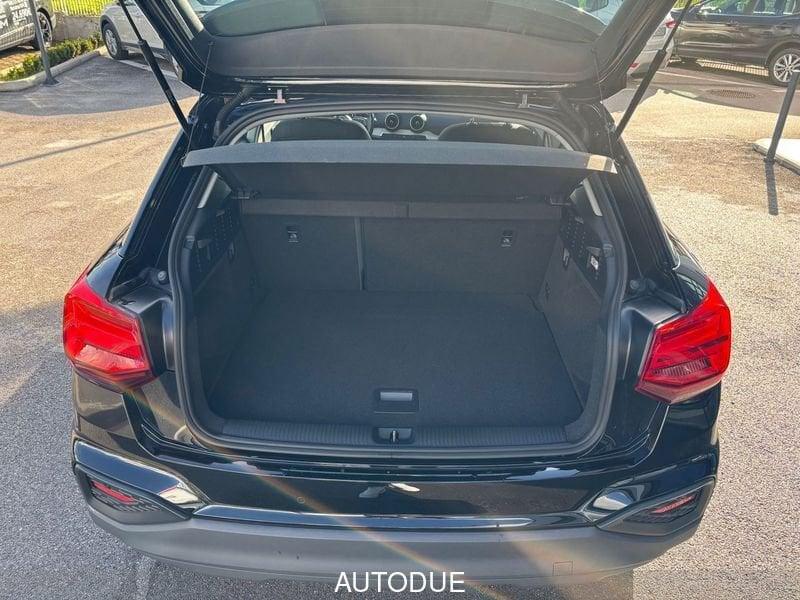 Audi Q2 I 2021 35 1.5 tfsi Admired