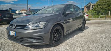 Volkswagen Golf 7 1.6 TDI 90 cv ADATTA A NEOPATENTATI