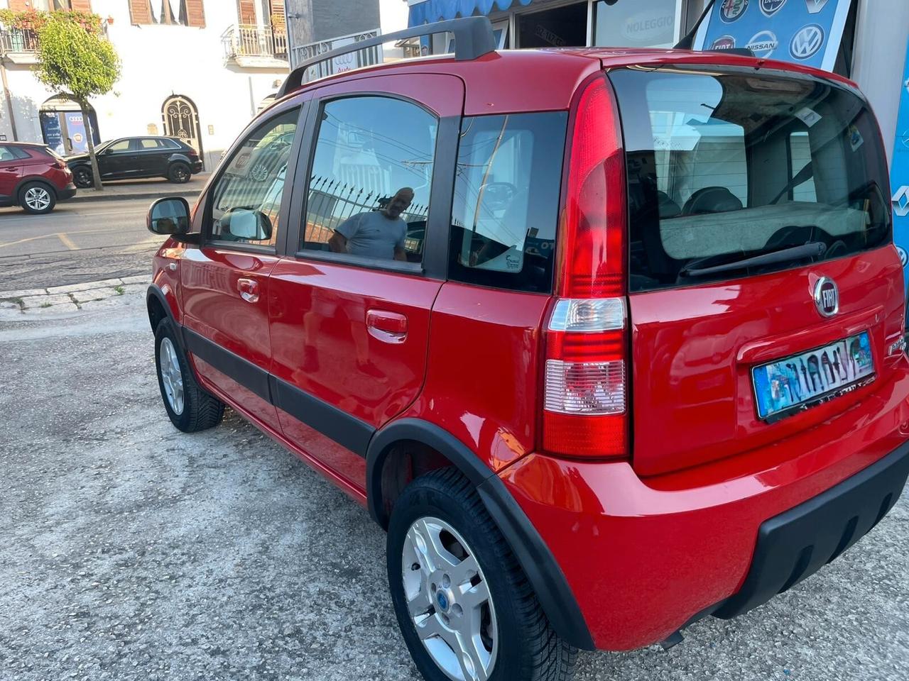 Fiat Panda 1.3 MJT 16V 4x4 Monster