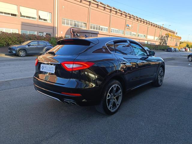 MASERATI Levante V6 Diesel 275 CV AWD Granlusso