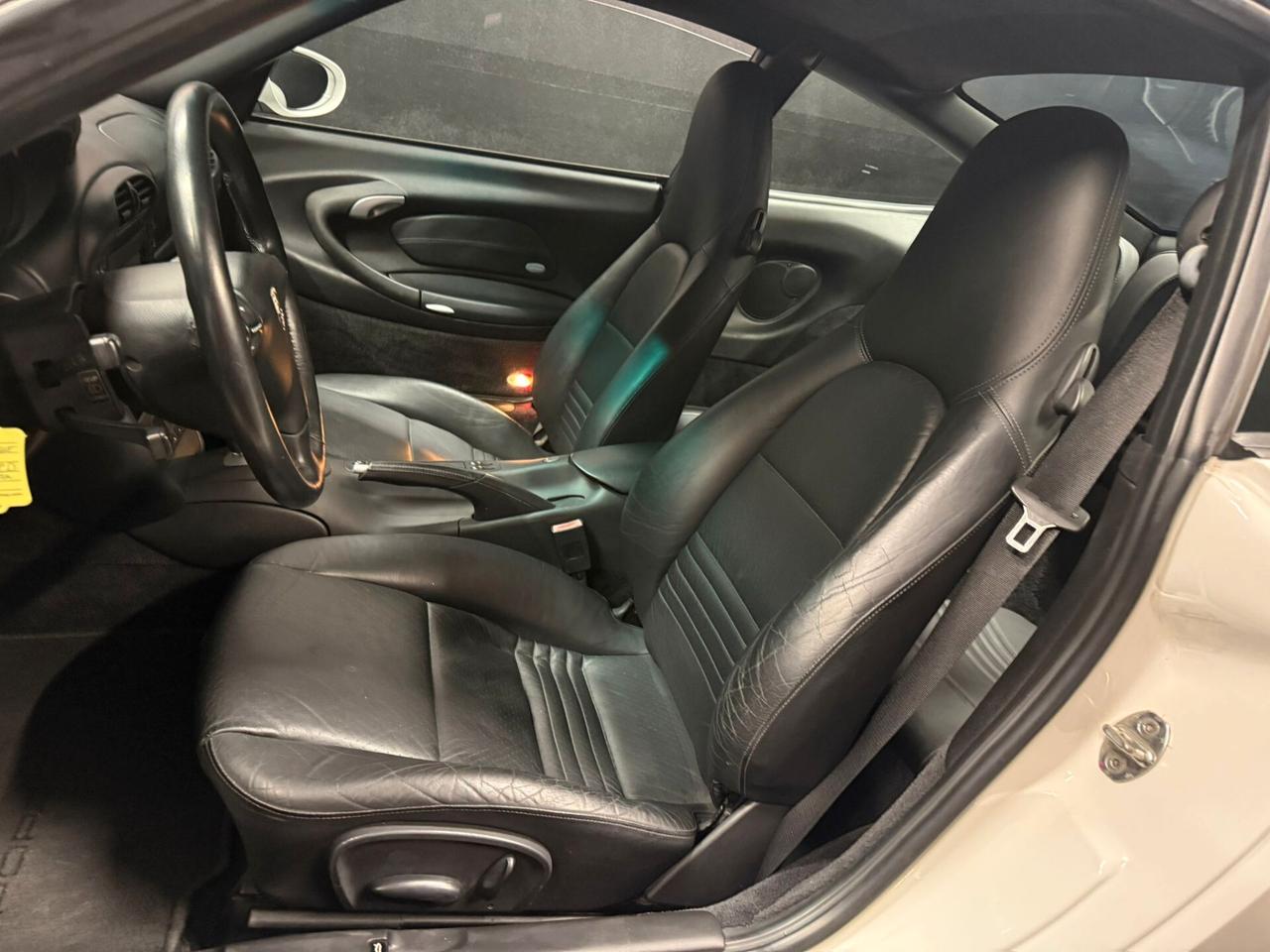 Porsche 996 3.6 Coupé asi