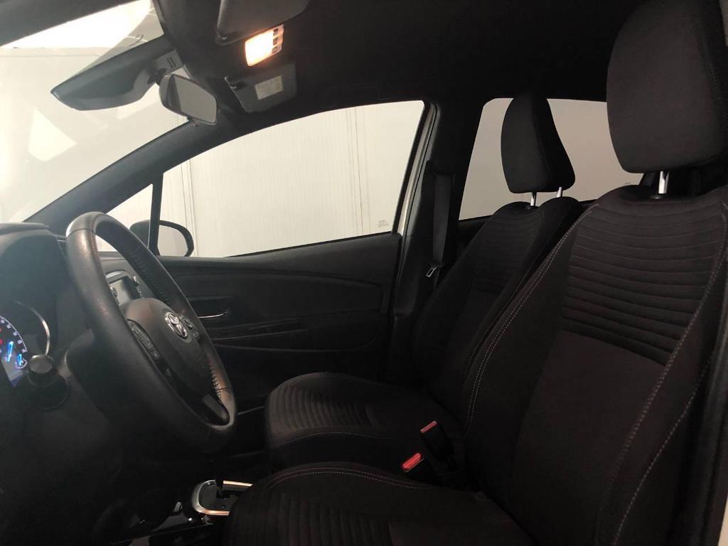 Toyota Yaris 5 Porte 1.5 VVT-i Hybrid Trend White Edition E-CVT
