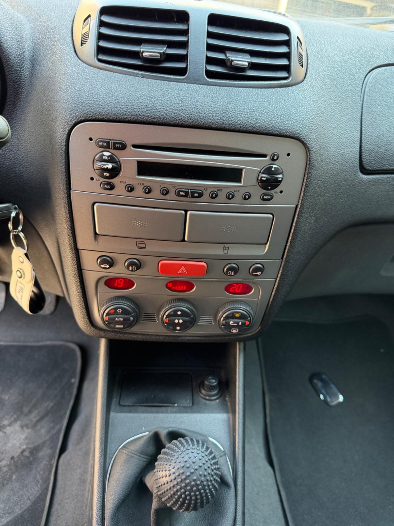 Alfa Romeo 147 1.9 JTD (115 CV) cat 3p. Progression