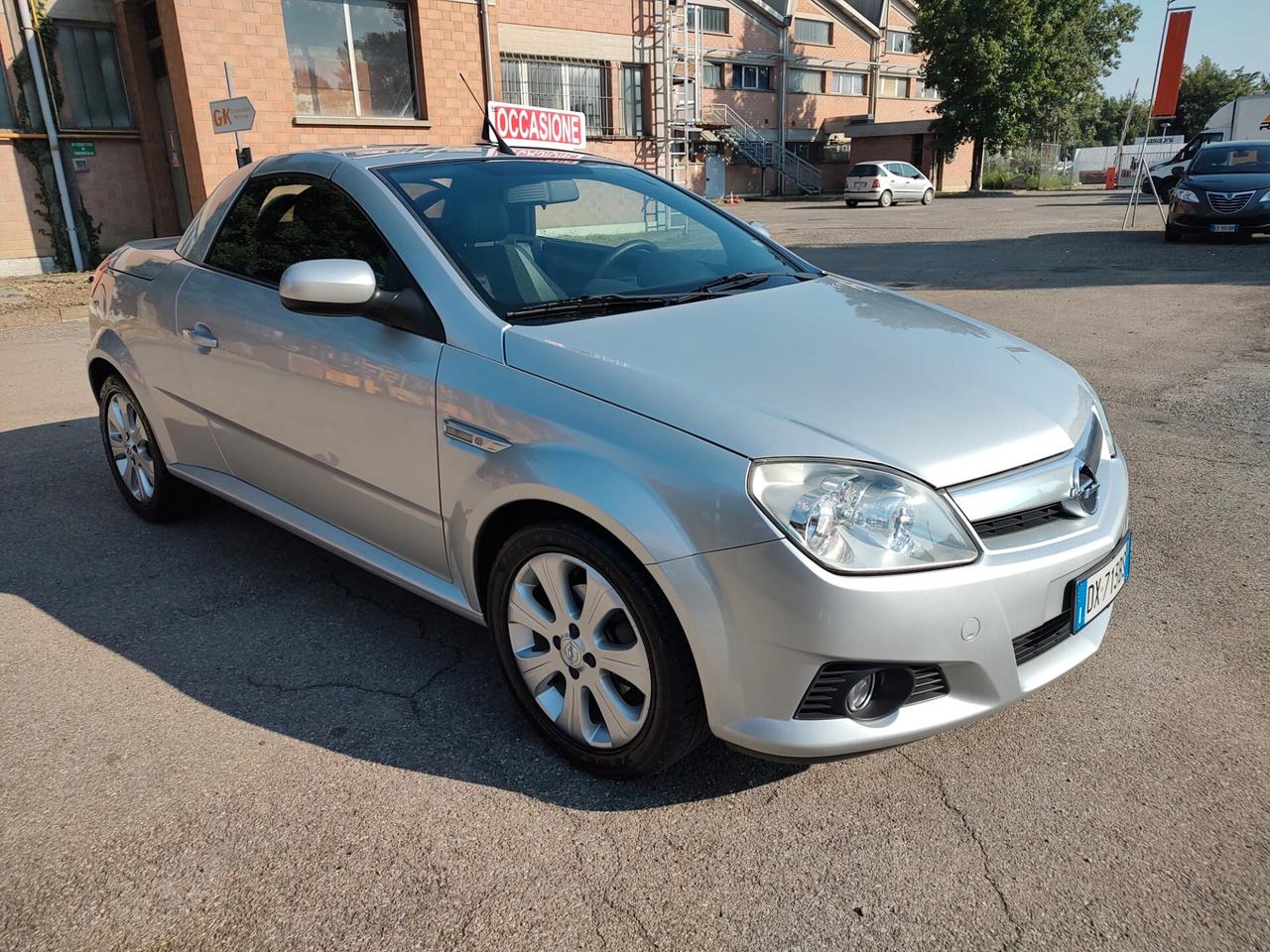 Opel Tigra TwinTop 1.4 16V Sport, GARANZIA L.12 MESI, OK NEOPATENTATI