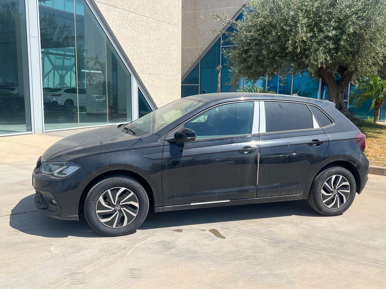 Volkswagen Polo 1.0 Edition Plus possibilità noleggio noscoring
