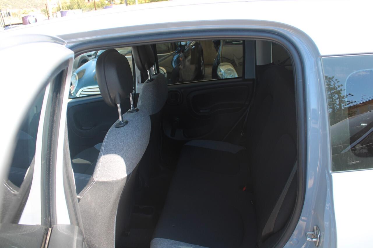 Fiat Panda 1.0 FireFly S&S Hybrid City Cross