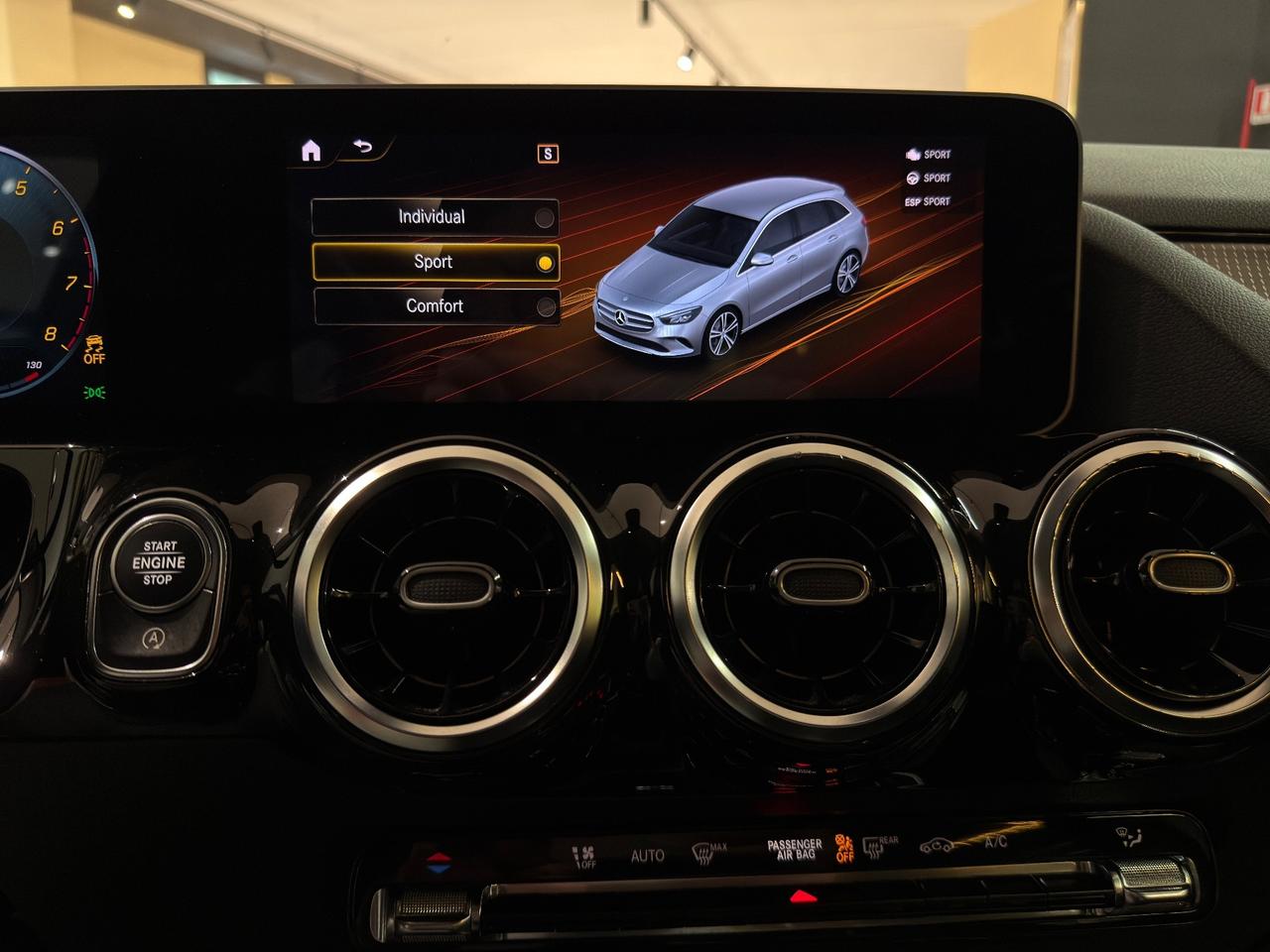 Mercedes-benz B 180 Sport Plus **UNICO PROPRIETARIO**