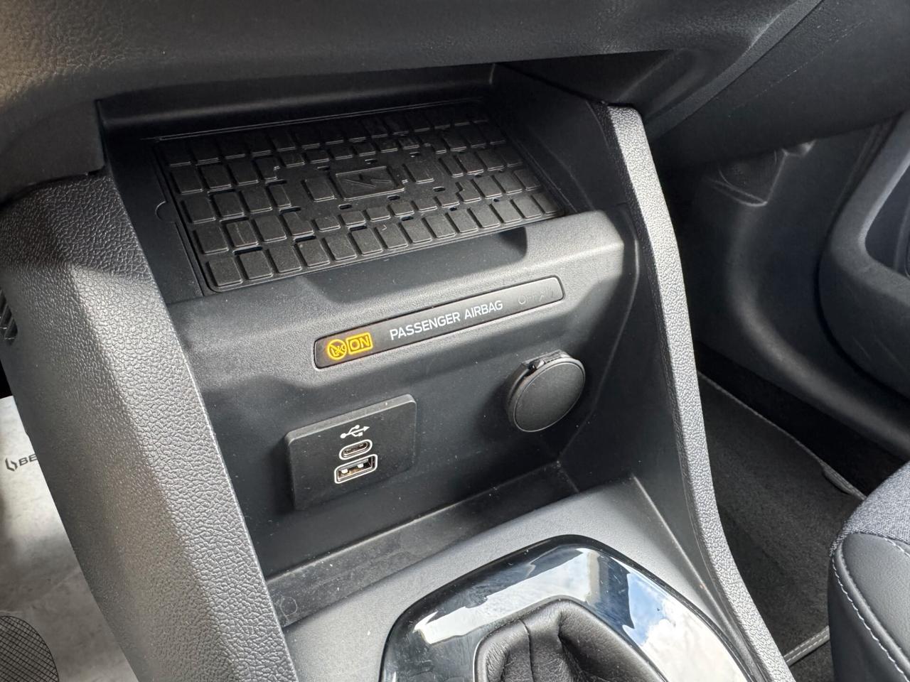Ford Tourneo Courier Active 1.0EcoB. 125CV Autom
