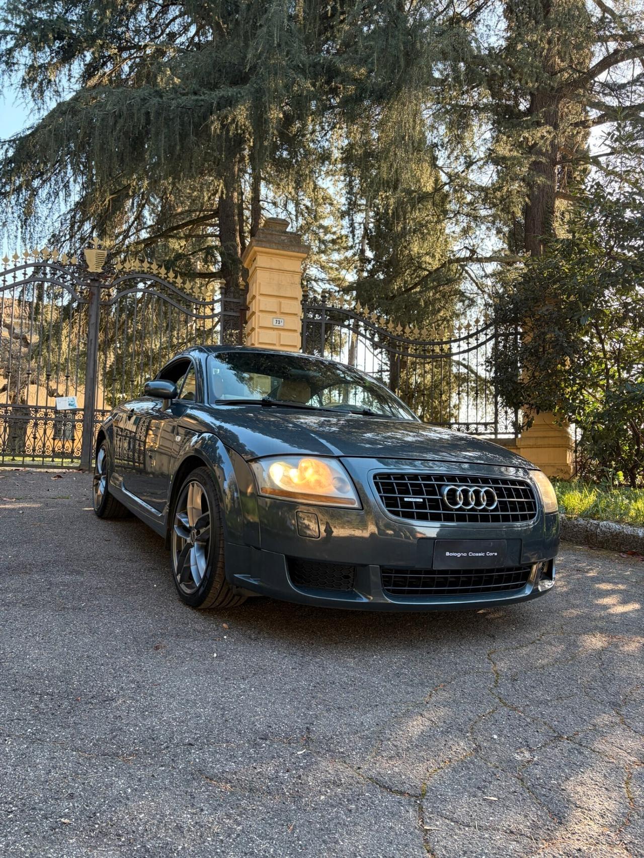 Audi TT 3.2 V6 quattro Book Service Tagliandi Certificati