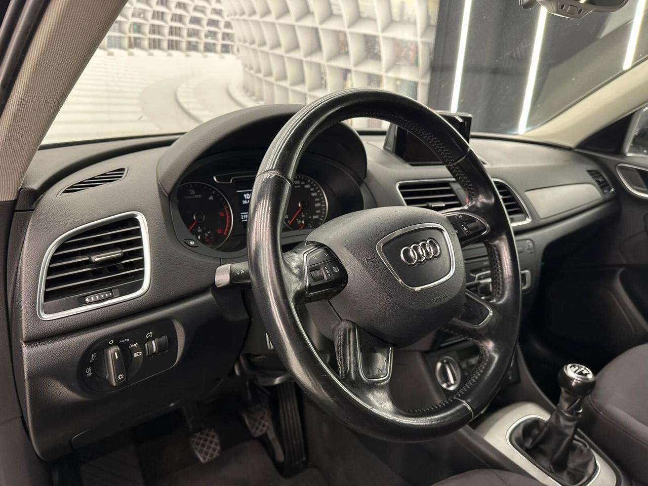 Audi Q3 2.0 TDI-KM CERTIFICATI-PERMUTE-12 MESI DI GARANZIA