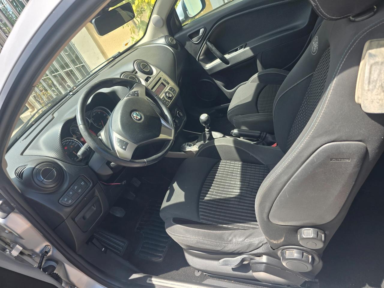 Alfa Romeo MiTo 1.3 JTDm-2 95 CV S&S Distinctive Sport Pack