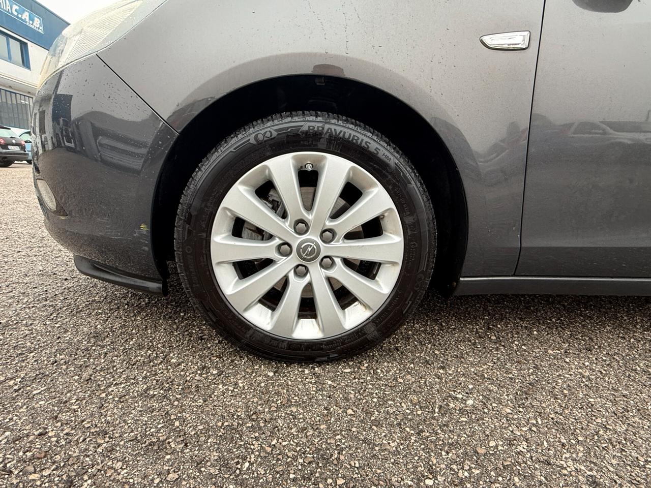 Opel Zafira Tourer 1.6 CDTi 136CV ECOflex 7 POSTI